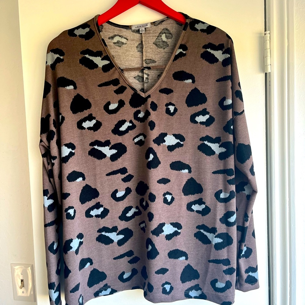 NWOT - Leopard Print Long Sleeve Tee - White Birch - L